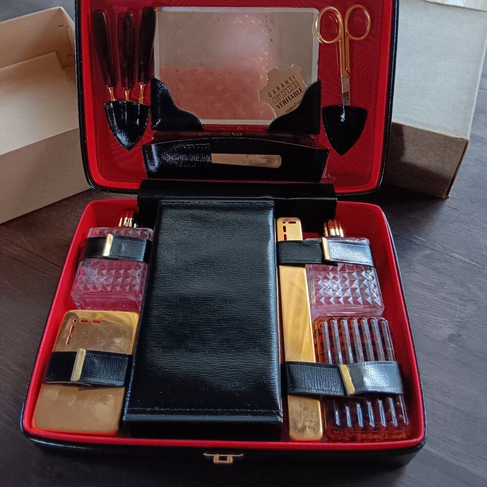 1960s French Executive Leather Travel Grooming Case – Unused, Complete Set